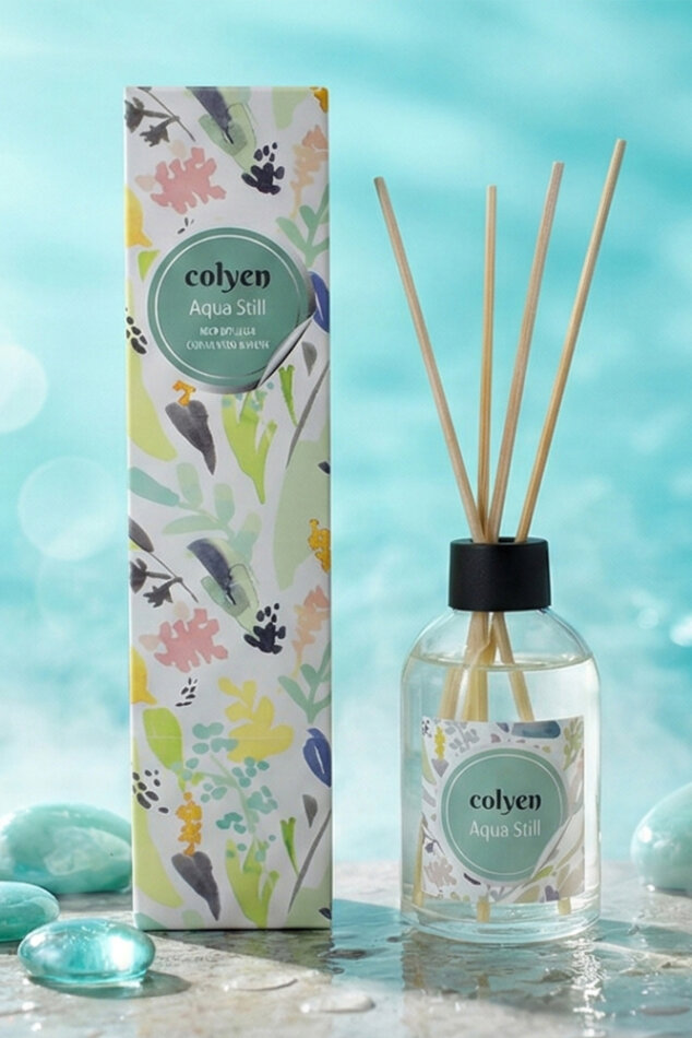Colyen Aqua Still Çubuklu Oda Kokusu 100ml Ferahlatıcı Cam Şişe ve Pastel Bitki Desenleriyle - 1